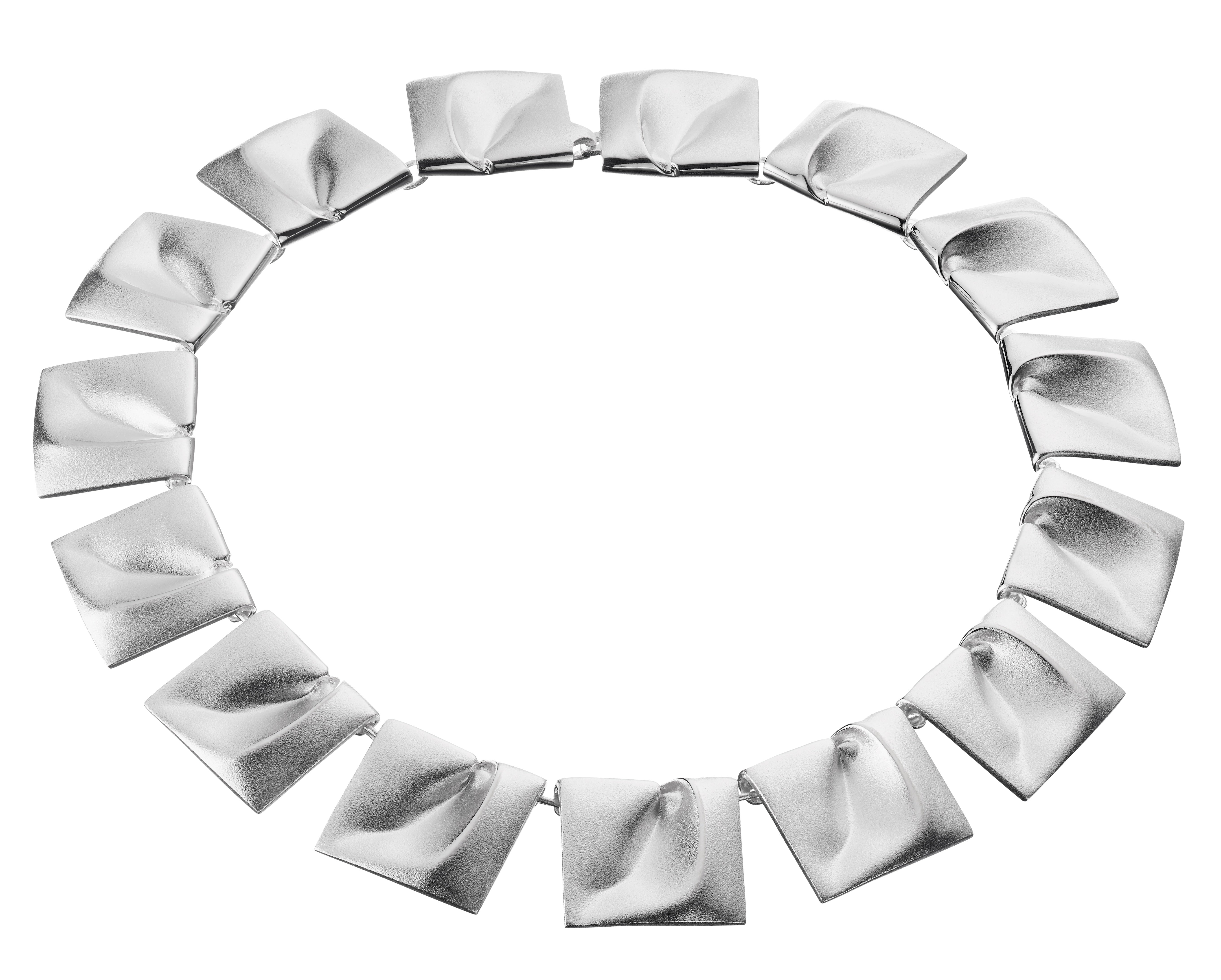 Kalevala-Planetaarisetlaaksot-kaulakoru-2351010-hopea