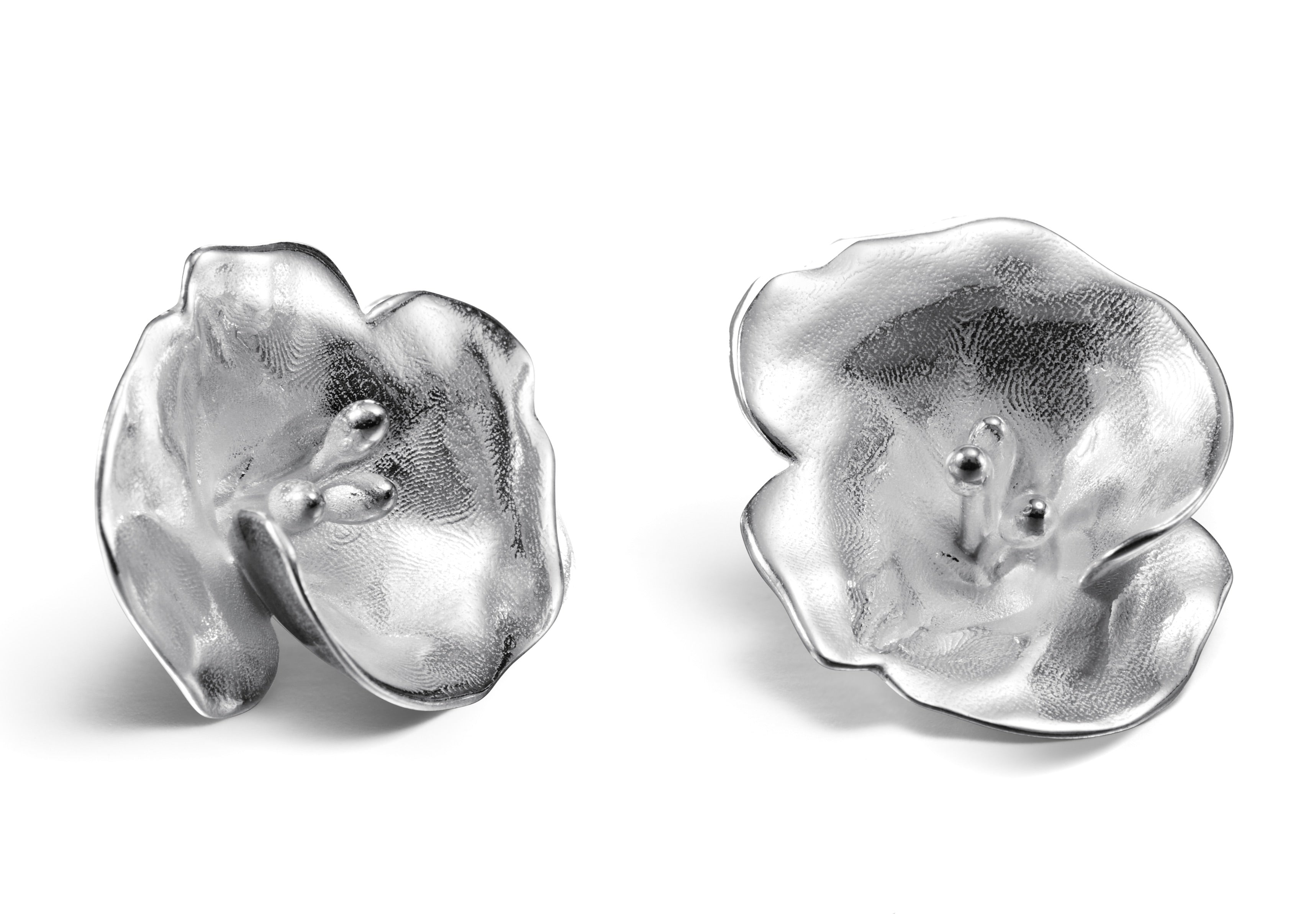 Kalevala-Kesayonruusu-korvakorutkeskikoko-261000701T-hopea