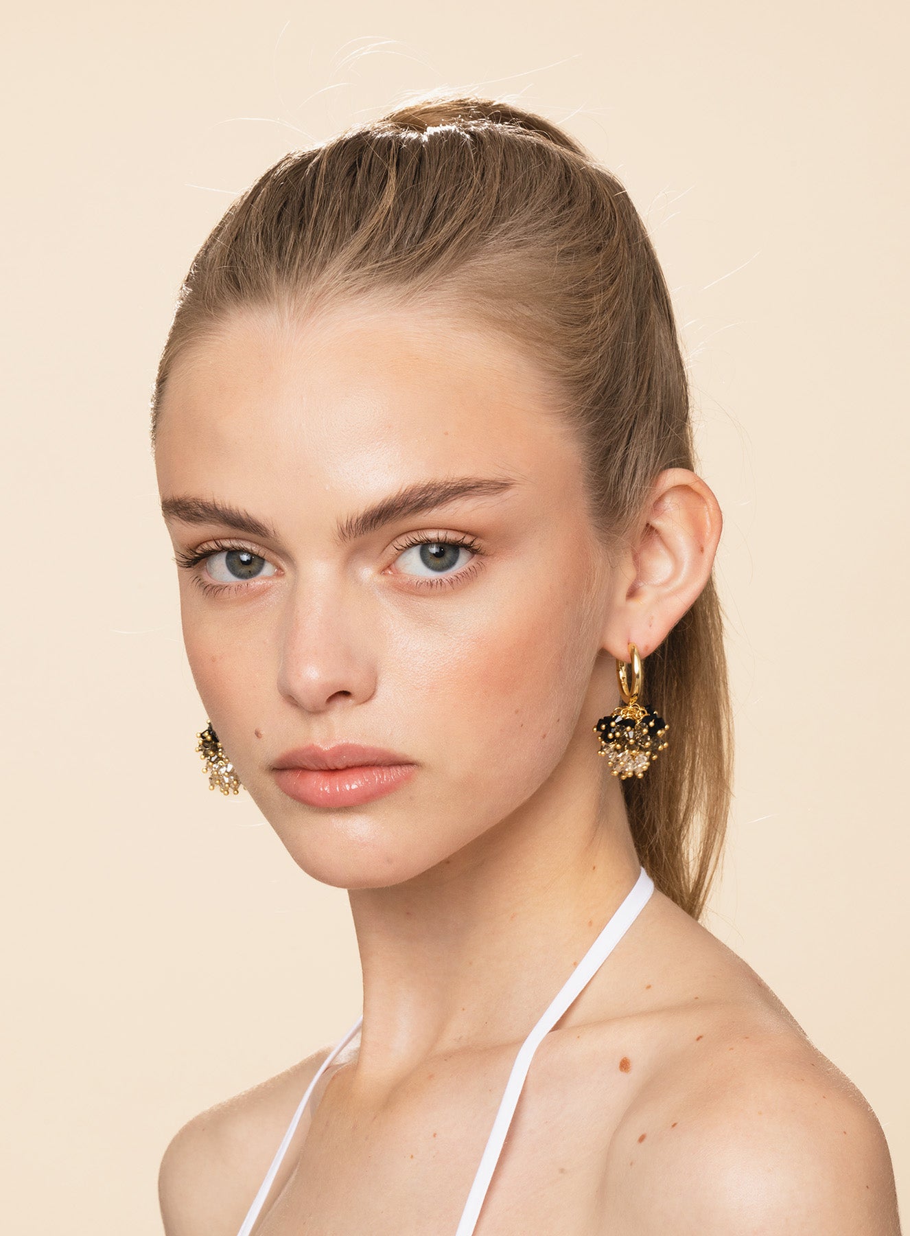 Annele wonder thunder kullattu hopea