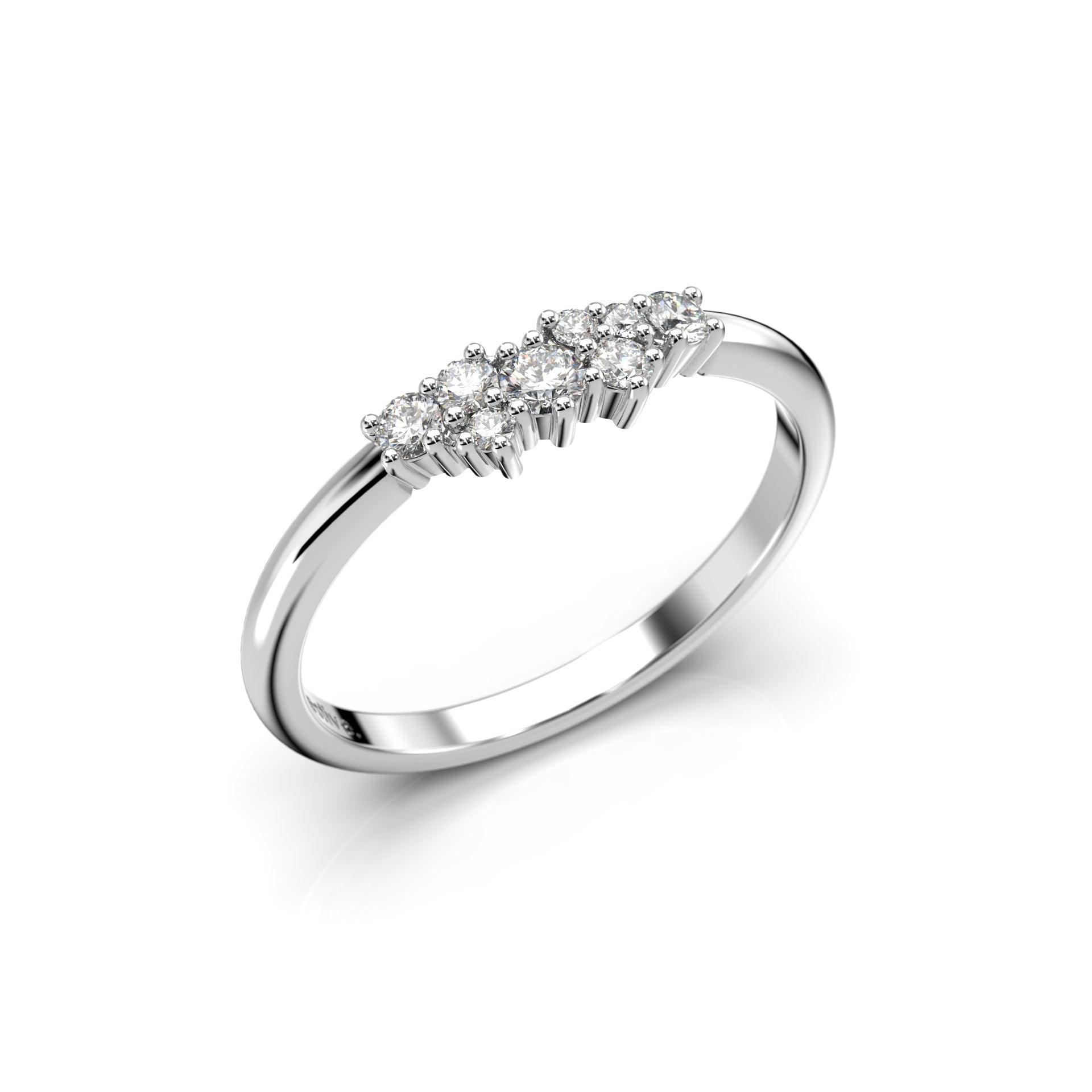 Festive Nadja - valkokultainen timanttisormus 14-650-018-VK-150 - Puustjärven Kello & Kulta