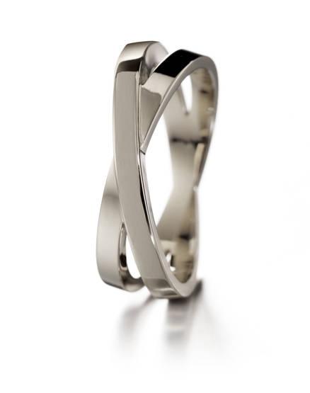 Lumoava Kaksin sormus 6mm 585 valkokulta - Puustjärven Kello & Kulta